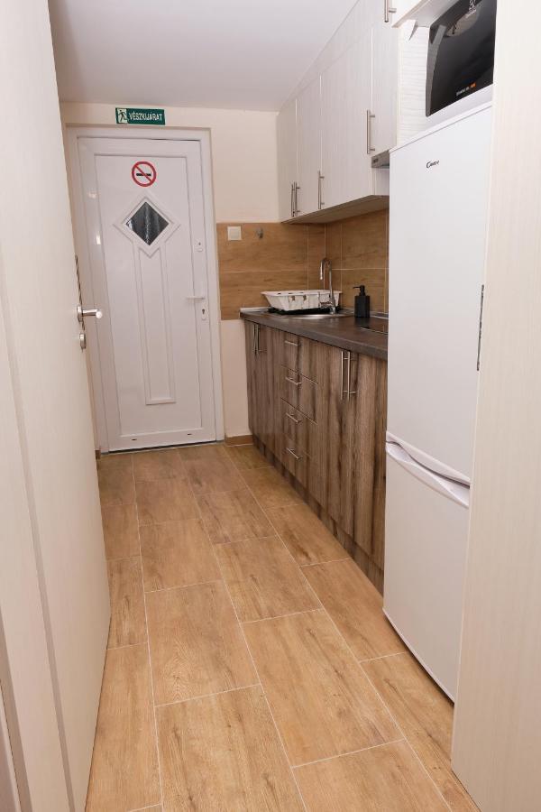 Kincses Sziget Apartman Ráckeve Buitenkant foto