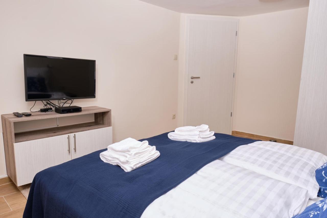 Kincses Sziget Apartman Ráckeve Buitenkant foto